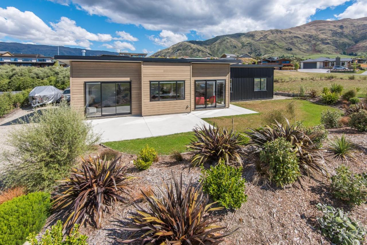 Simply Stunning Villa Wanaka Luaran gambar