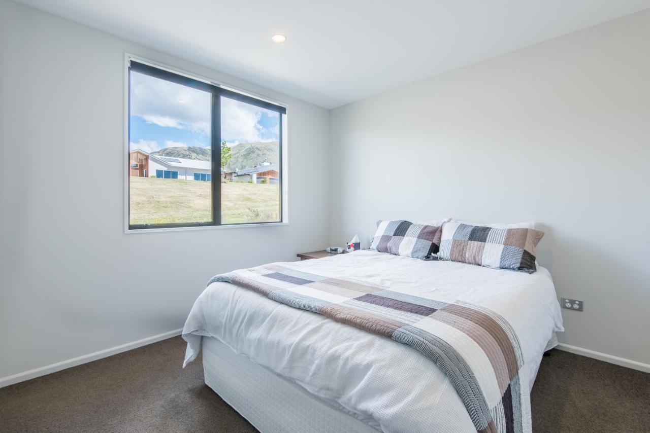 Simply Stunning Villa Wanaka Luaran gambar